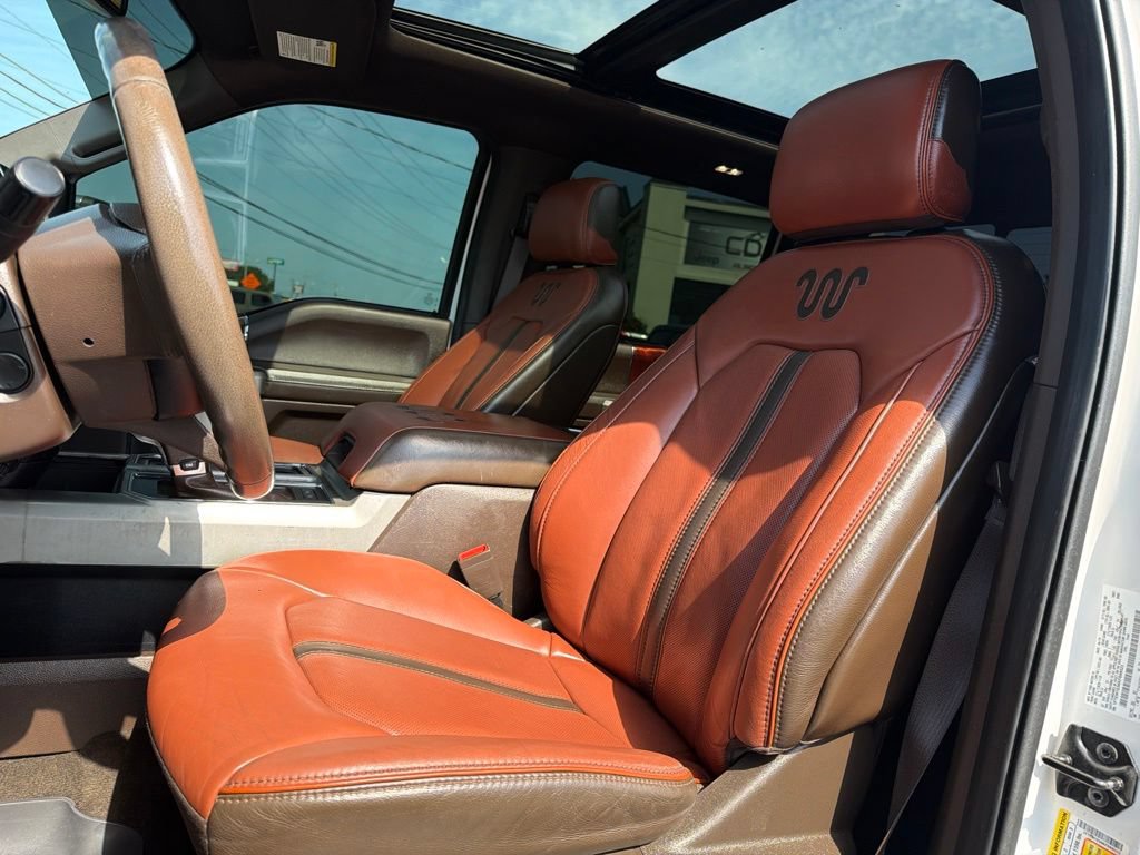 Used 2019 Ford F150 King Ranch w/ Equipment Group 601A Luxury AWD/4WD image 33