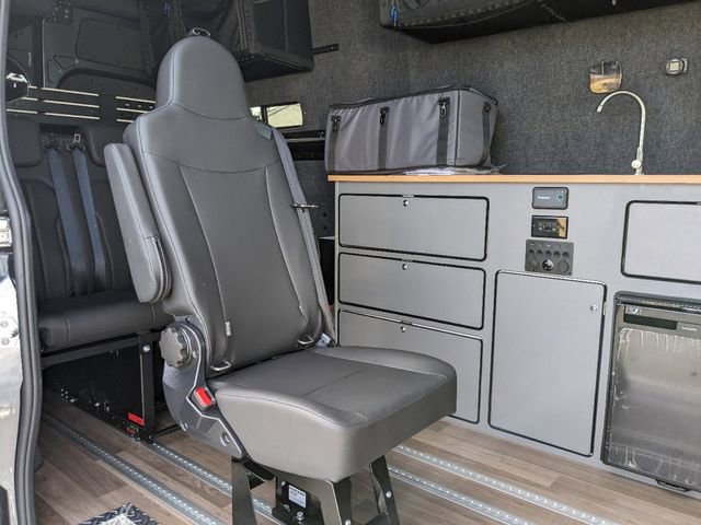 New 2024 Mercedes-Benz Sprinter 144 Cargo image 17