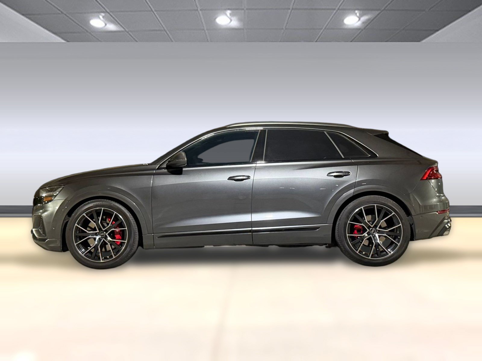 Certified 2023 Audi SQ8 Prestige AWD/4WD image 2