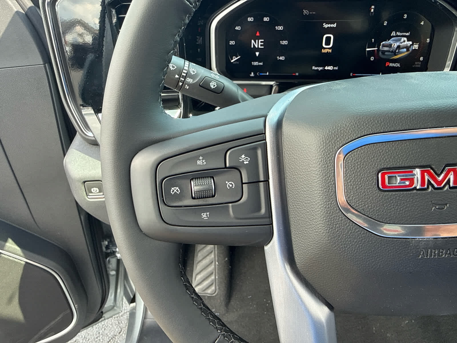 New 2026 GMC Sierra 3500 SLE w/ Preferred Package AWD/4WD image 17