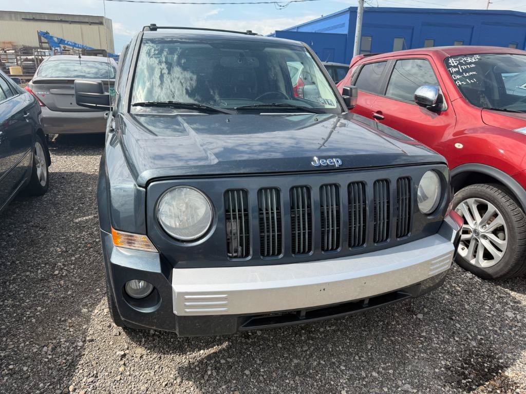 Used 2008 Jeep Patriot Limited AWD/4WD image 3