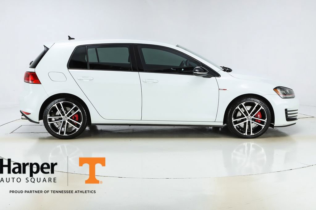 Used 2017 Volkswagen GTI Sport FWD image 10