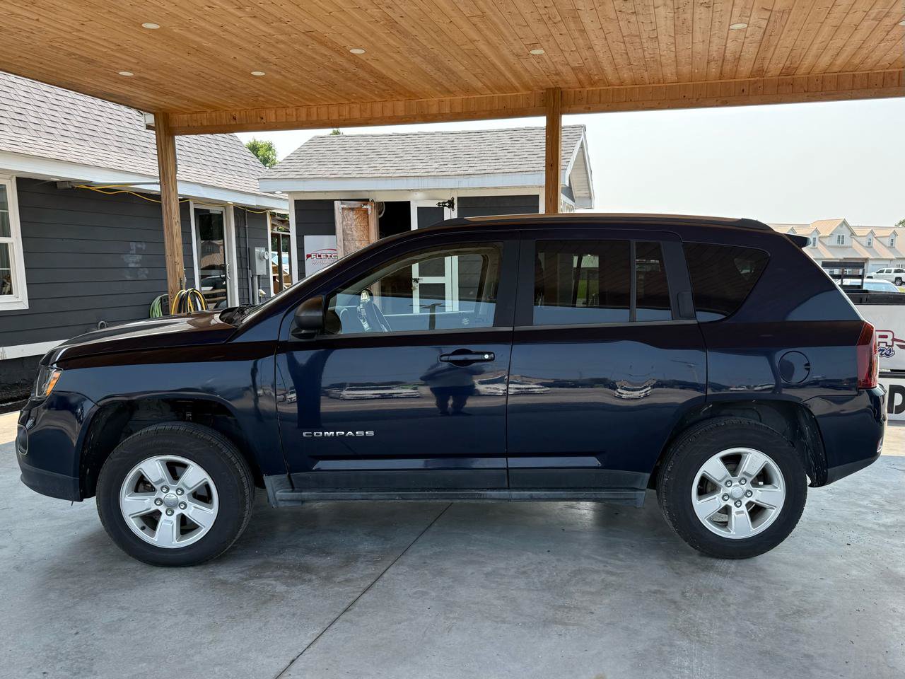 Used 2014 Jeep Compass Sport w/ Power Value Group FWD image 9