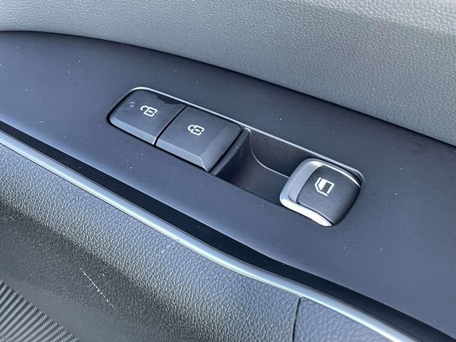 New 2026 Kia Sorento S FWD image 13
