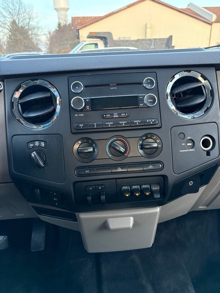 Used 2010 Ford F250 4x4 SuperCab Super Duty image 15