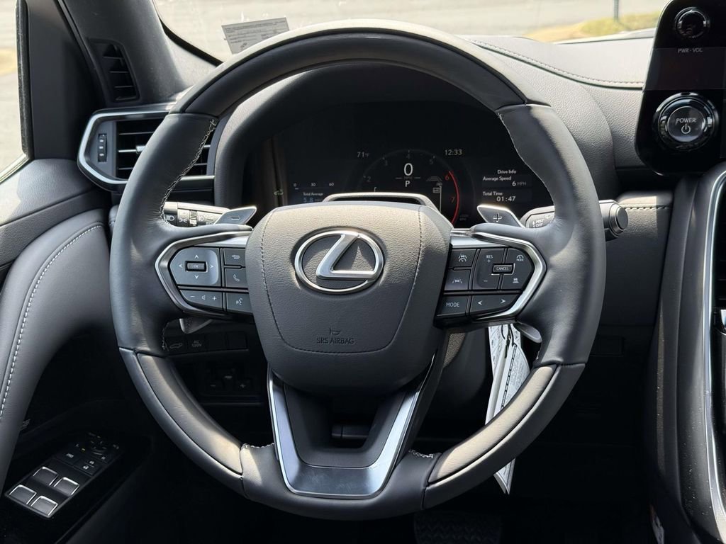 Used 2026 Lexus LX 700h Luxury w/ Accessory Package (Z1) AWD/4WD image 9