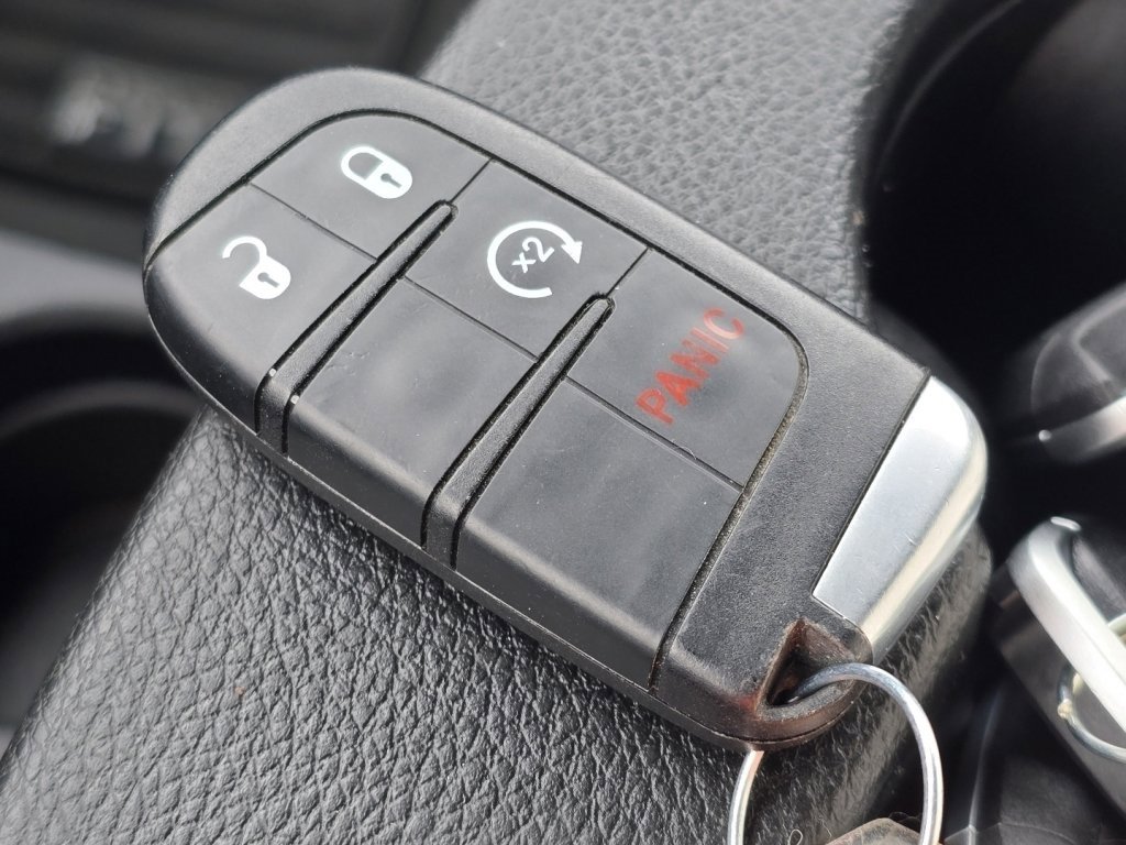 Used 2018 RAM 2500 Power Wagon w/ Leather & Luxury Group image 33