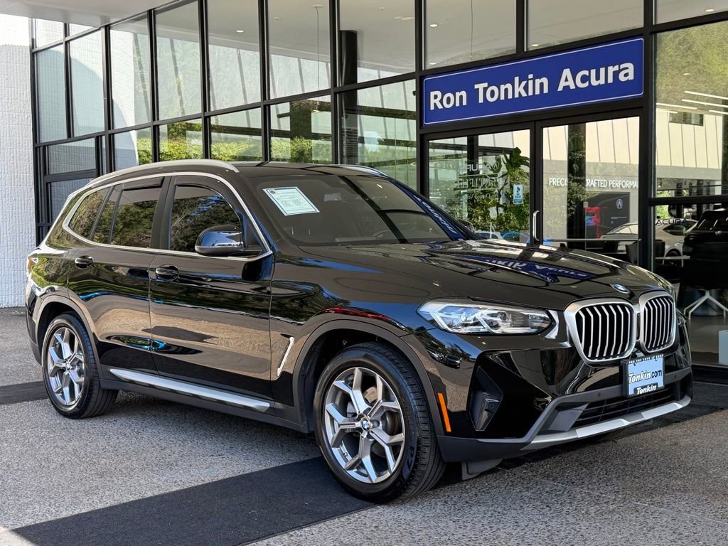 Used 2022 BMW X3 xDrive30i image 2