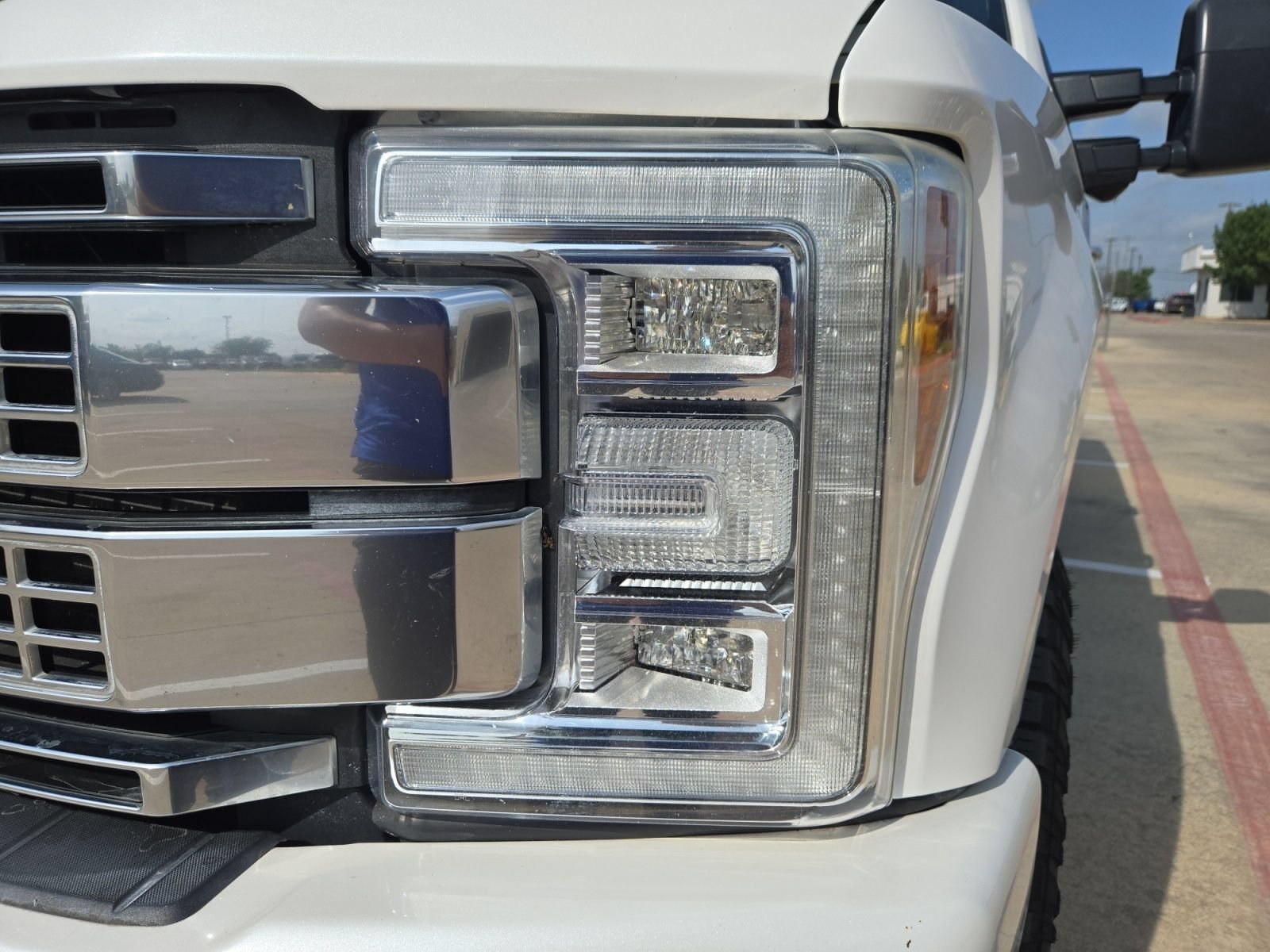 Used 2017 Ford F250 Platinum w/ Platinum Ultimate Package AWD/4WD image 10