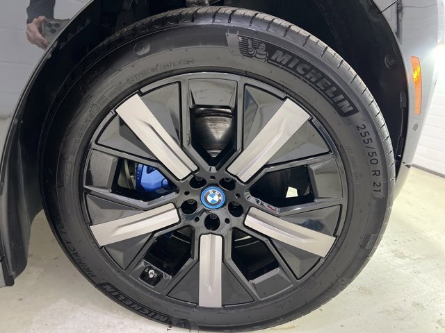 Used 2025 BMW iX xDrive50 image 79