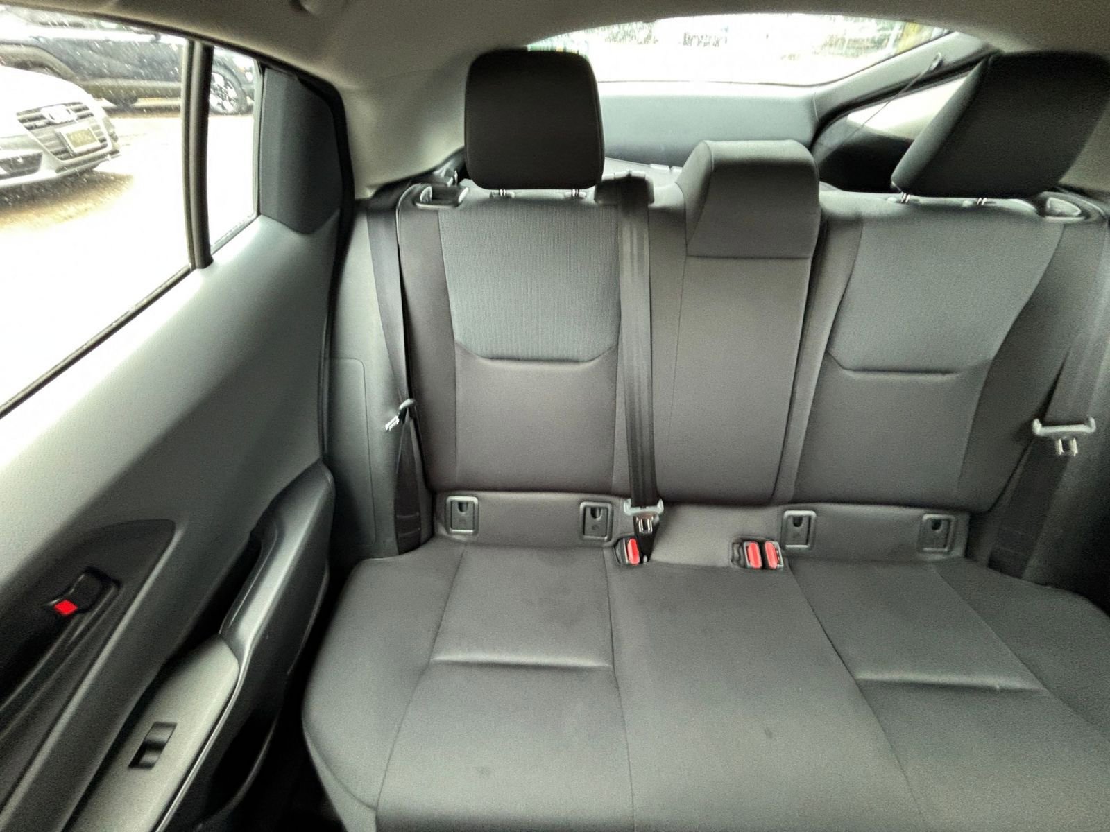 Used 2025 Toyota Prius LE image 37