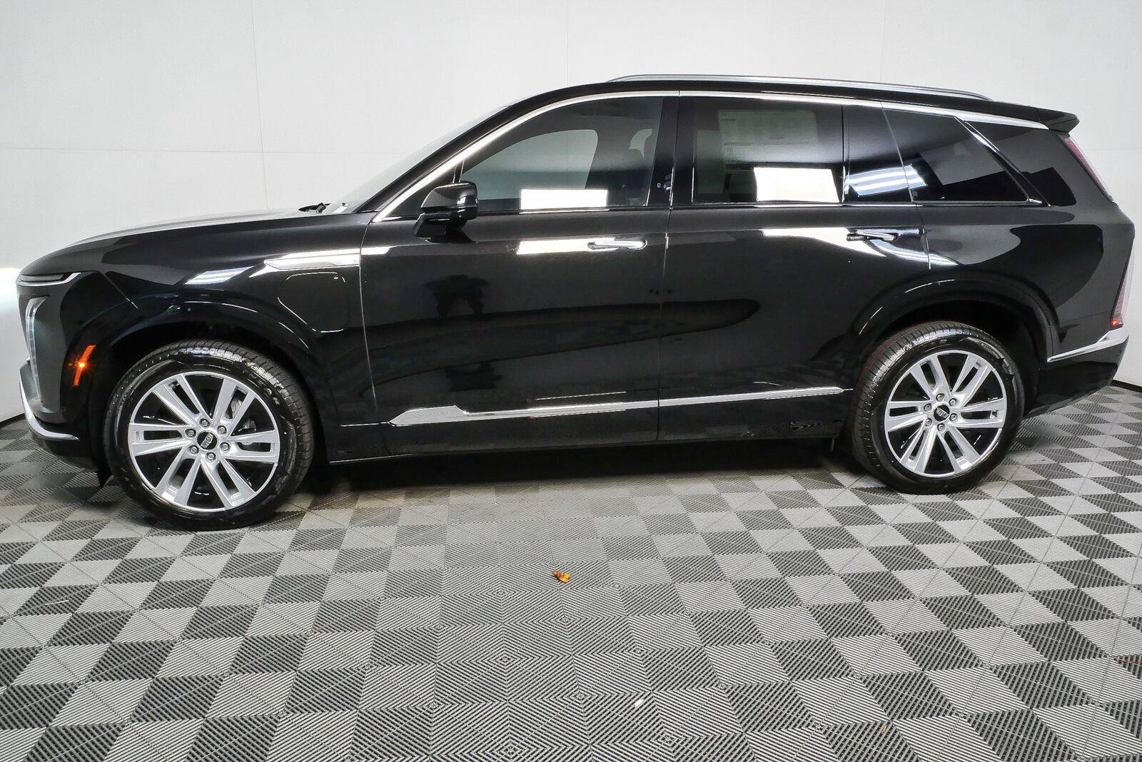 New 2027 Cadillac Vistiq Luxury AWD/4WD image 23