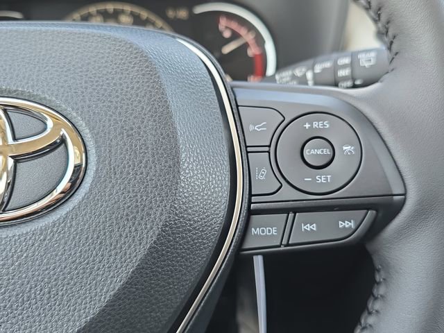 New 2025 Toyota RAV4 XLE image 17