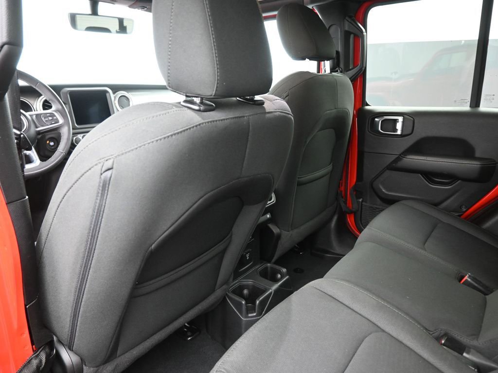 Used 2023 Jeep Gladiator Overland image 23