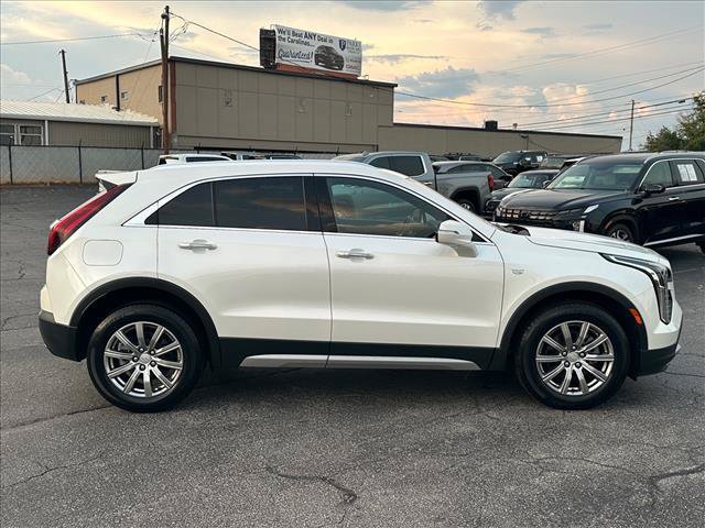 Certified 2023 Cadillac XT4 Premium Luxury w/ Cold Weather Package AWD/4WD image 14