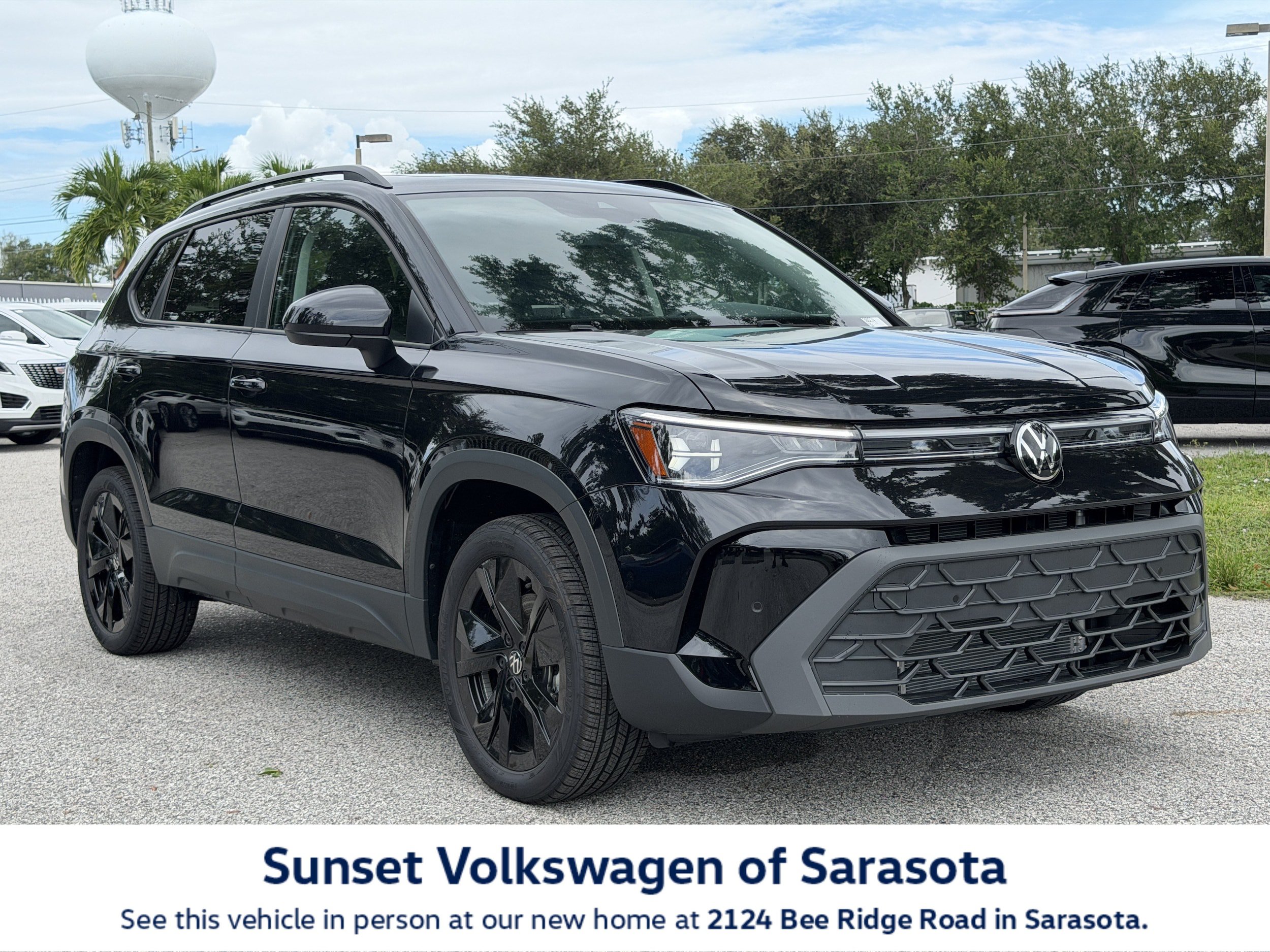 New 2026 Volkswagen Taos SE
