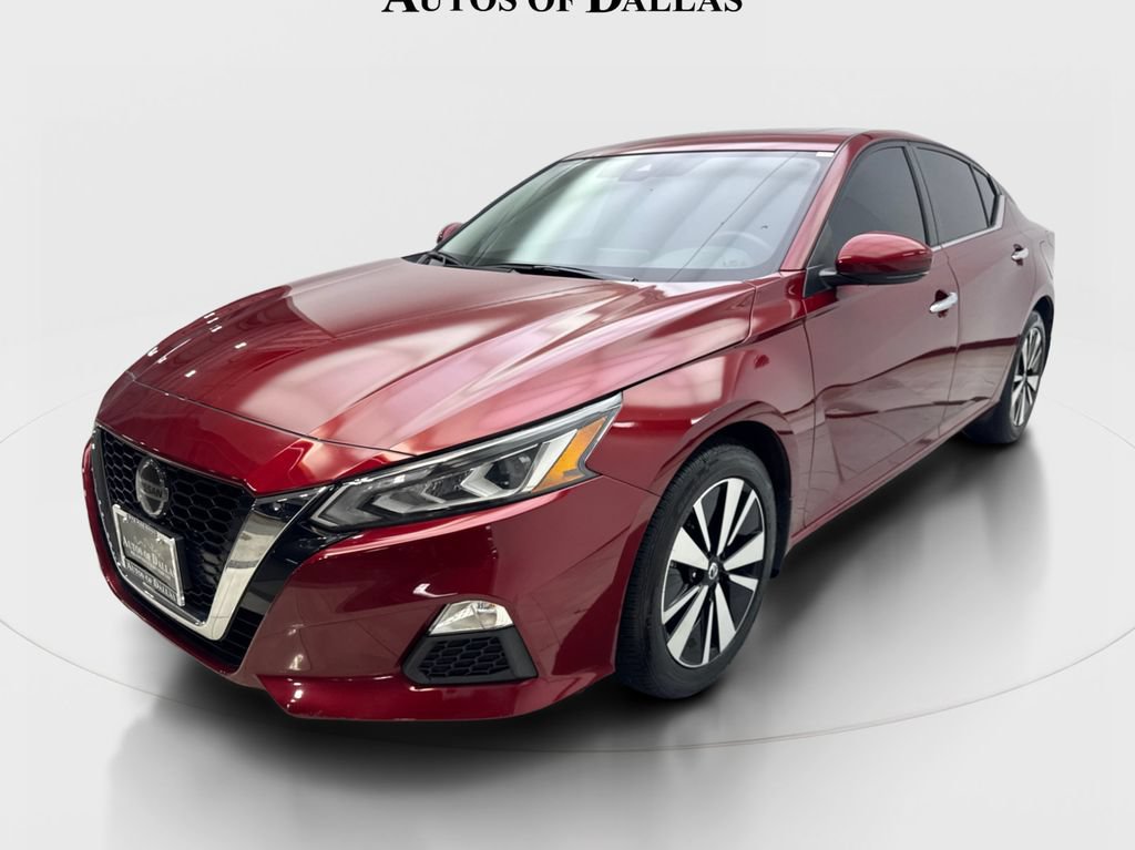 Used 2022 Nissan Altima 2.5 SV w/ SV Premium Package FWD image 2