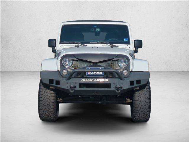 Used 2015 Jeep Wrangler Unlimited Rubicon w/ Connectivity Group AWD/4WD image 2