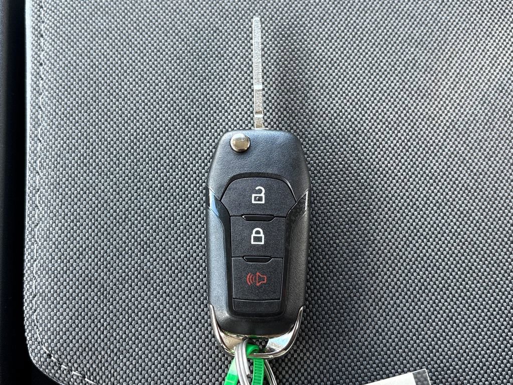 Certified 2026 Ford F250 XL w/ STX Appearance Package image 32