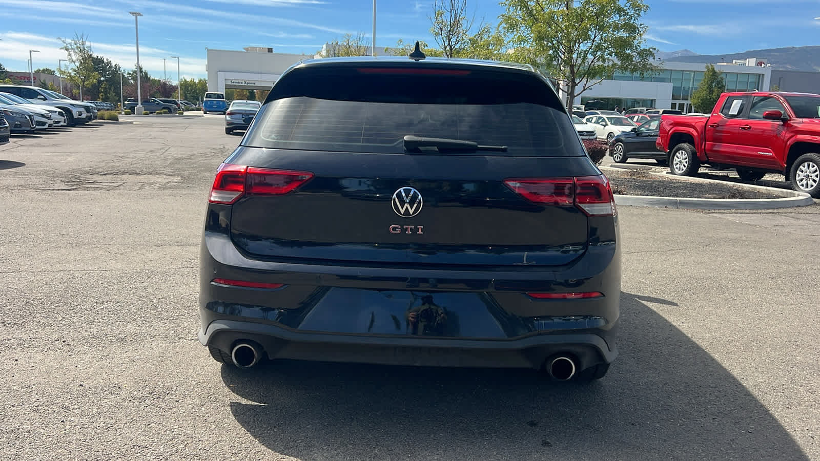 Certified 2022 Volkswagen GTI SE FWD image 6