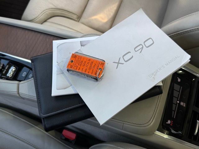 Used 2016 Volvo XC90 T6 Inscription image 7