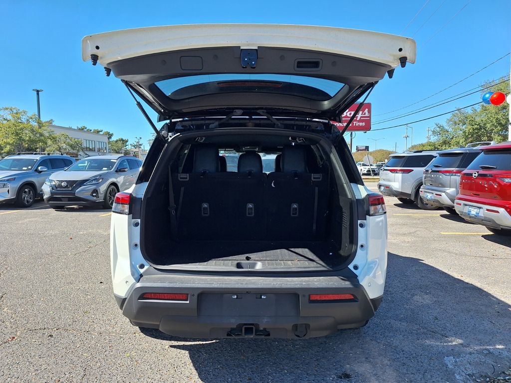 Certified 2023 Nissan Pathfinder Rock Creek image 24