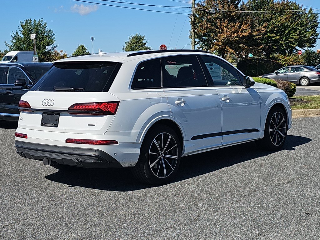 Used 2024 Audi Q7 3.0T Prestige w/ Prestige Package AWD/4WD image 13