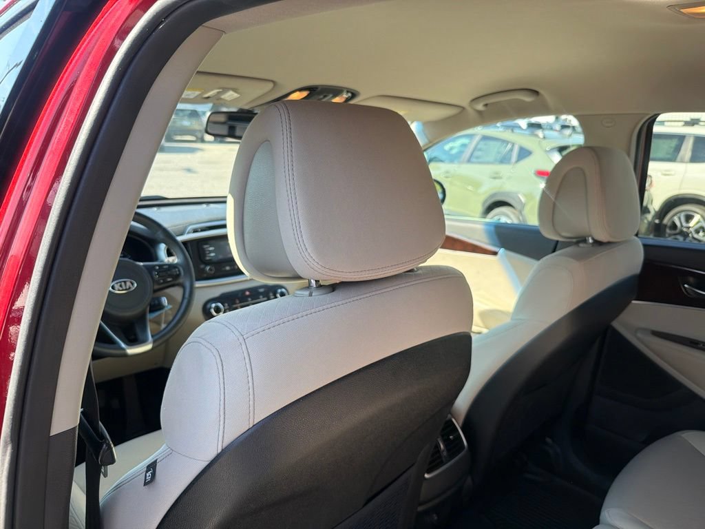 Used 2016 Kia Sorento FWD w/ LX Convenience Package image 10