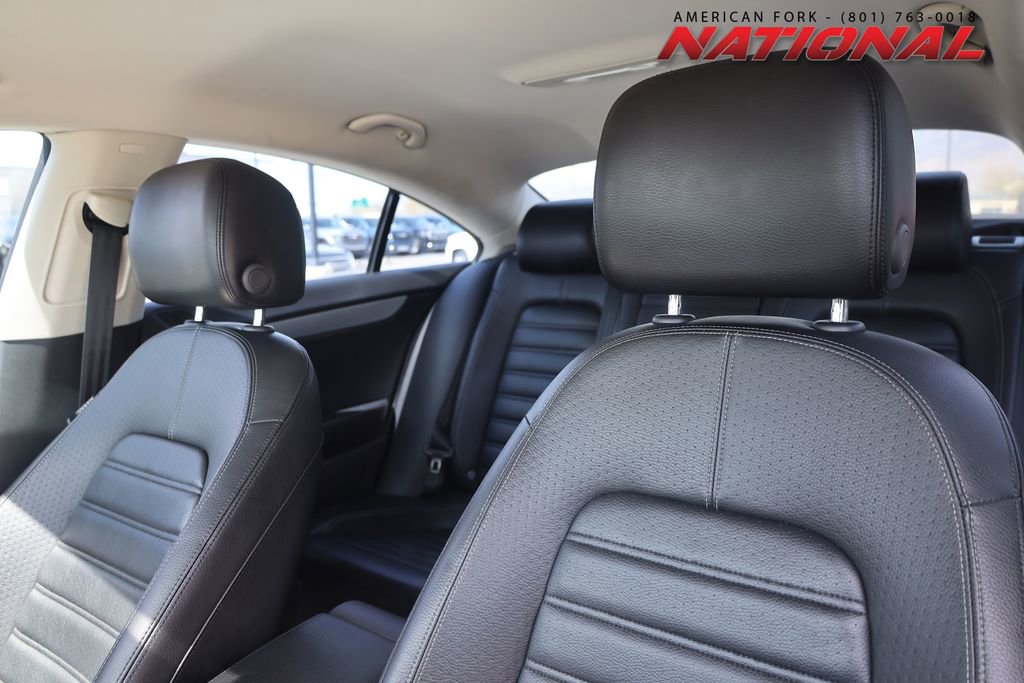 Used 2014 Volkswagen CC Sport image 16