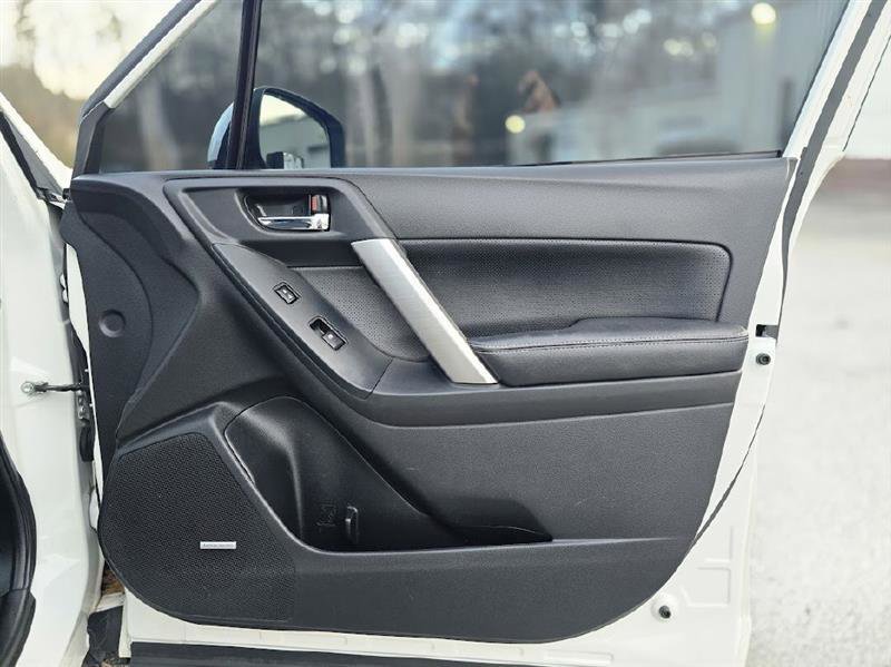 Used 2014 Subaru Forester 2.0XT Touring image 23