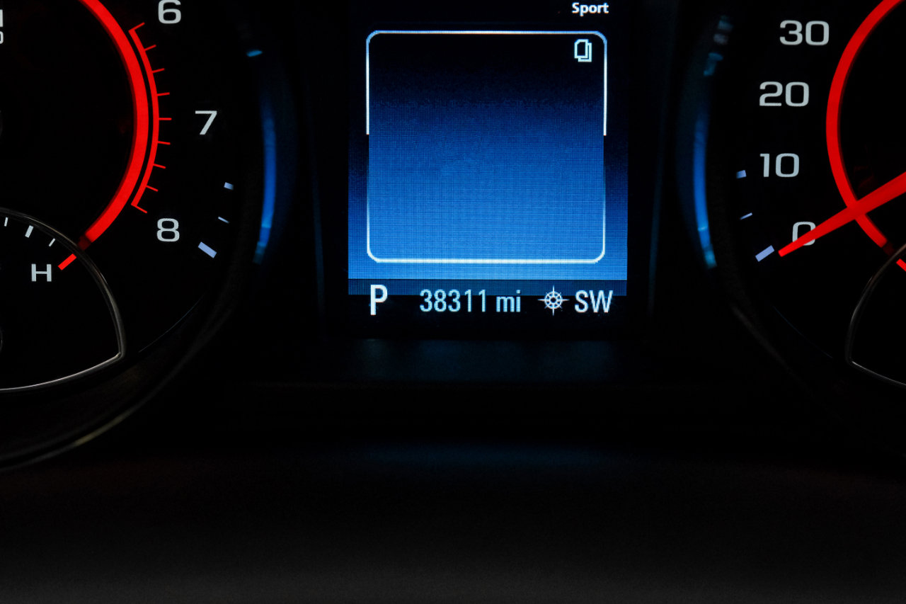 Used 2015 Chevrolet SS image 24