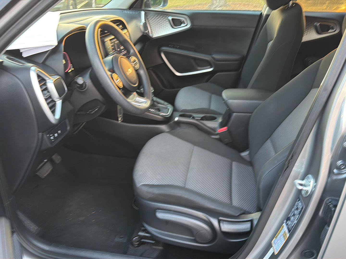 Used 2024 Kia Soul LX w/ Option Group 015 FWD image 10