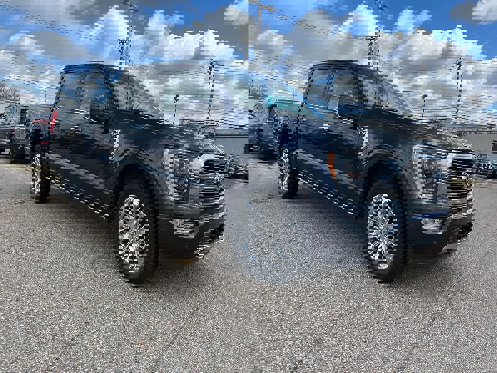 Used 2022 Ford F150 Limited image 6