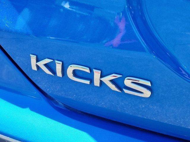 Used 2021 Nissan Kicks S FWD image 5