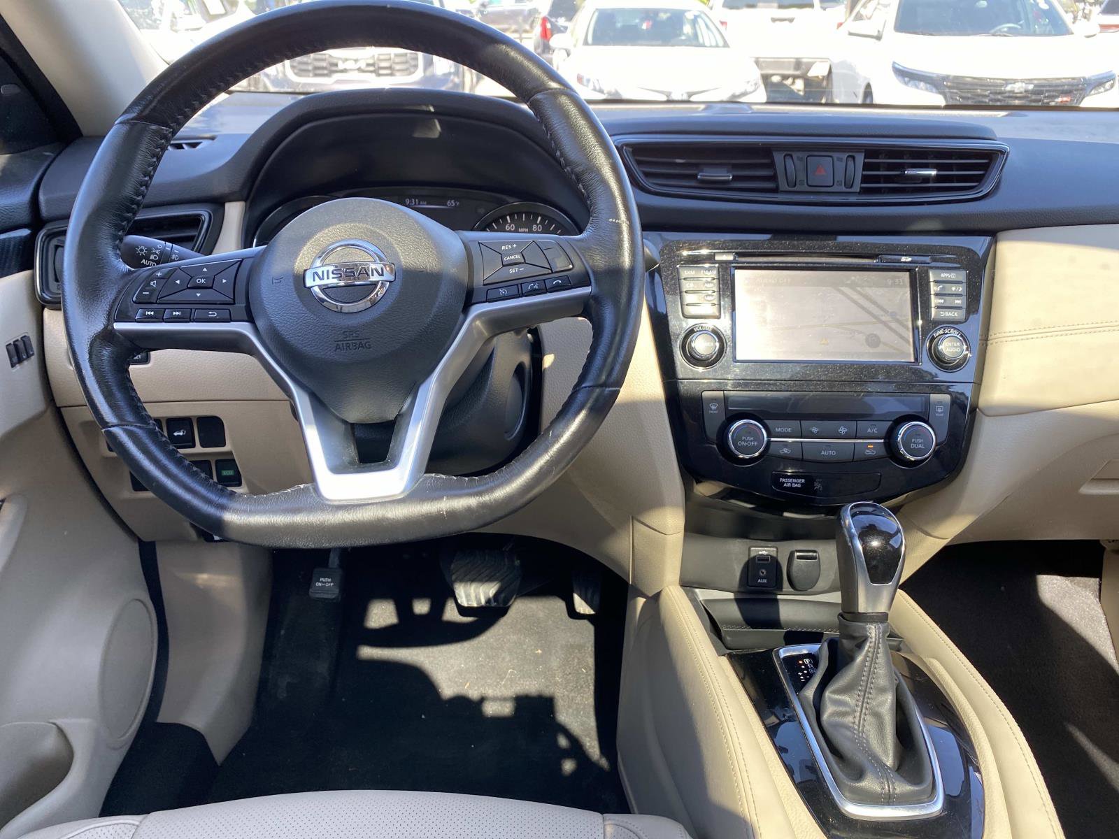Used 2017 Nissan Rogue SL w/ SL Premium Package AWD/4WD image 13