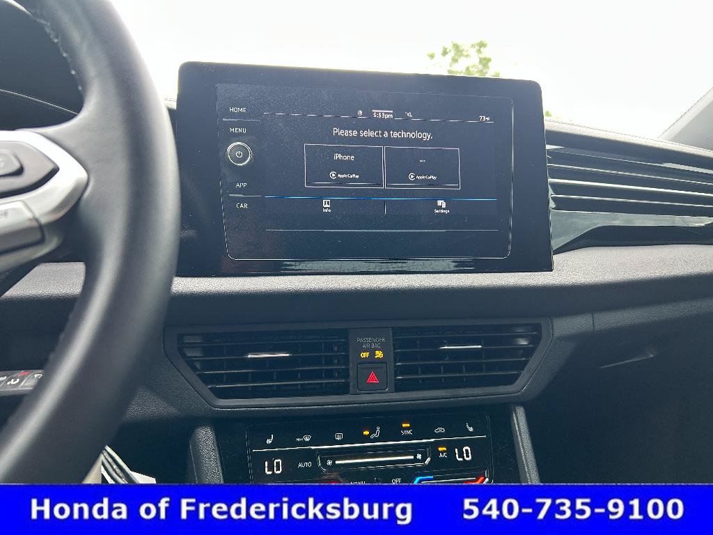 Used 2025 Volkswagen Jetta Sport FWD image 18
