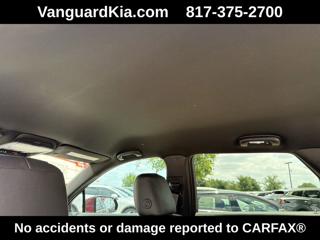 Used 2024 Cadillac XT5 Luxury w/ LPO, Floor Liner Package FWD image 18