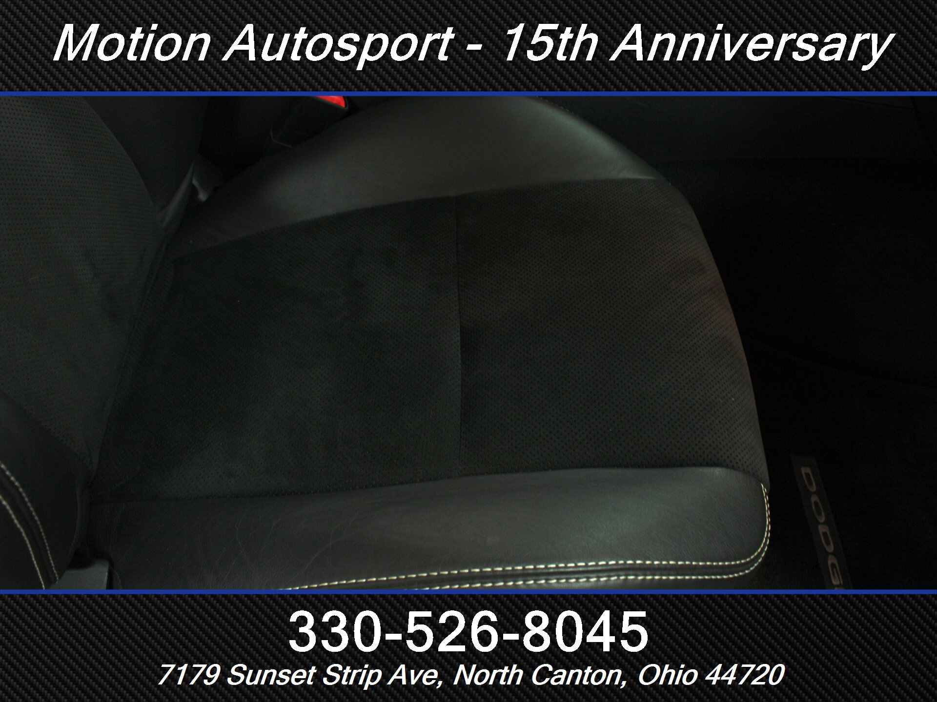 Used 2012 Dodge Challenger SRT8 RWD image 33