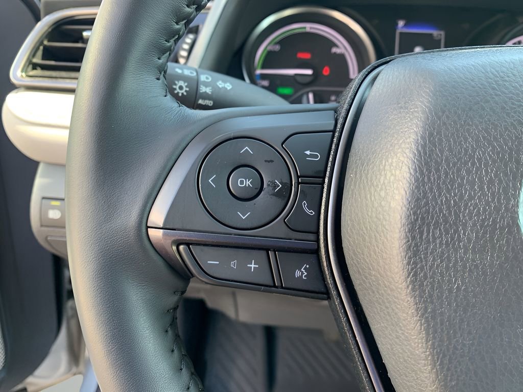 Used 2024 Toyota Camry SE image 26