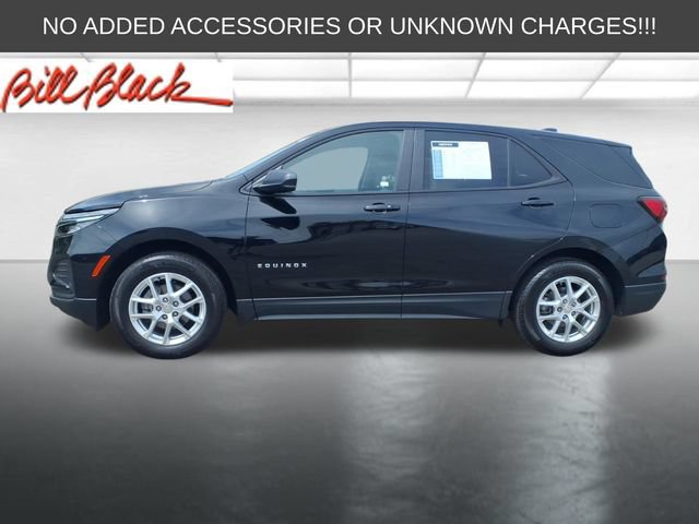 Used 2024 Chevrolet Equinox LS w/ LS Convenience Package FWD image 2