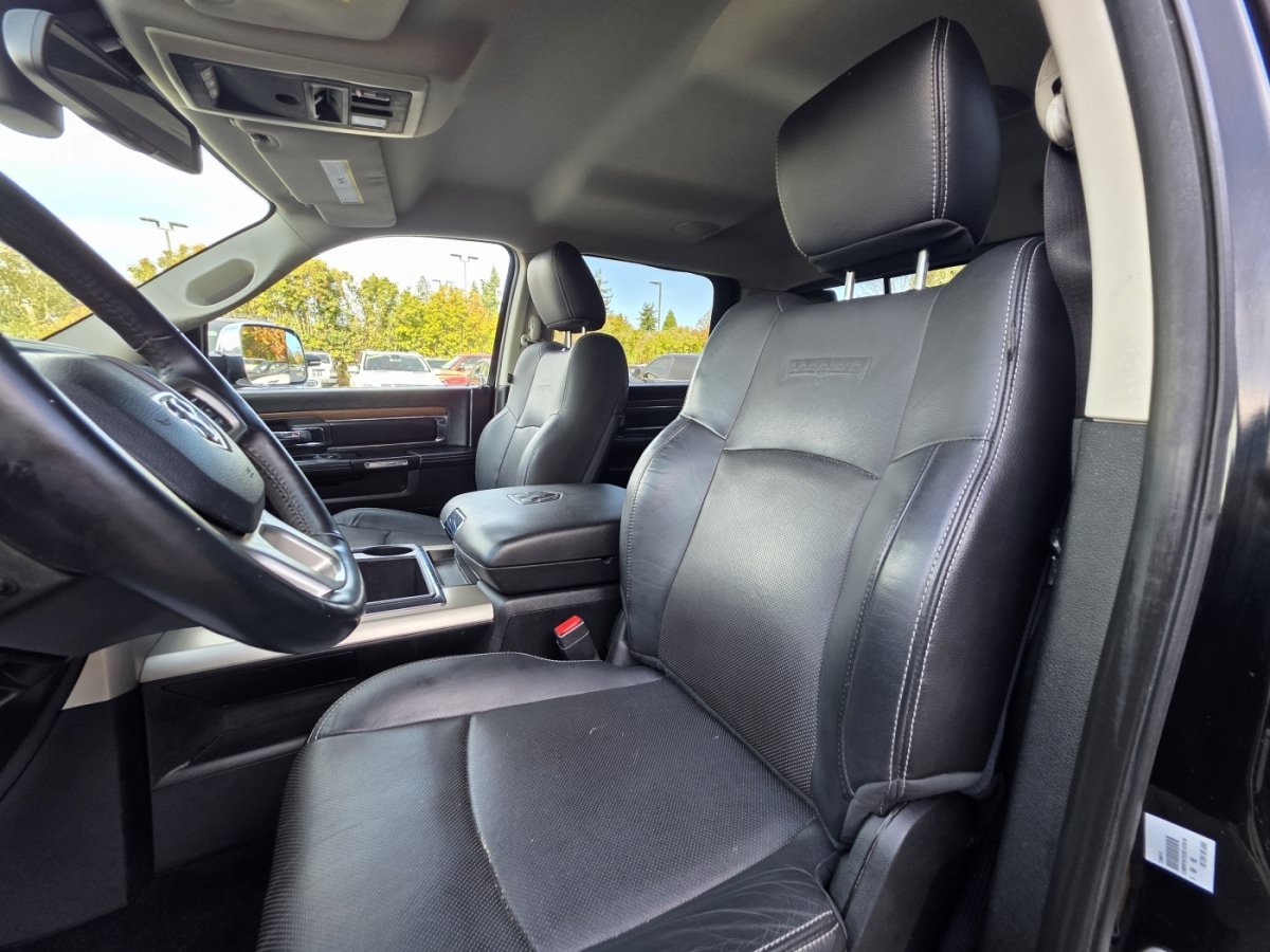 Used 2014 RAM 1500 Laramie AWD/4WD image 12
