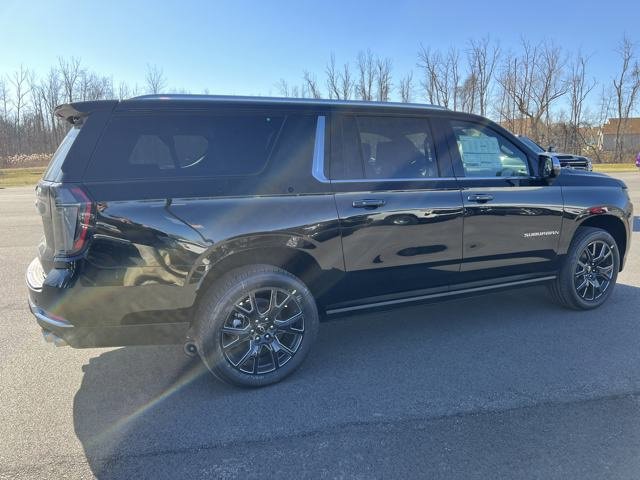 New 2025 Chevrolet Suburban Premier image 6