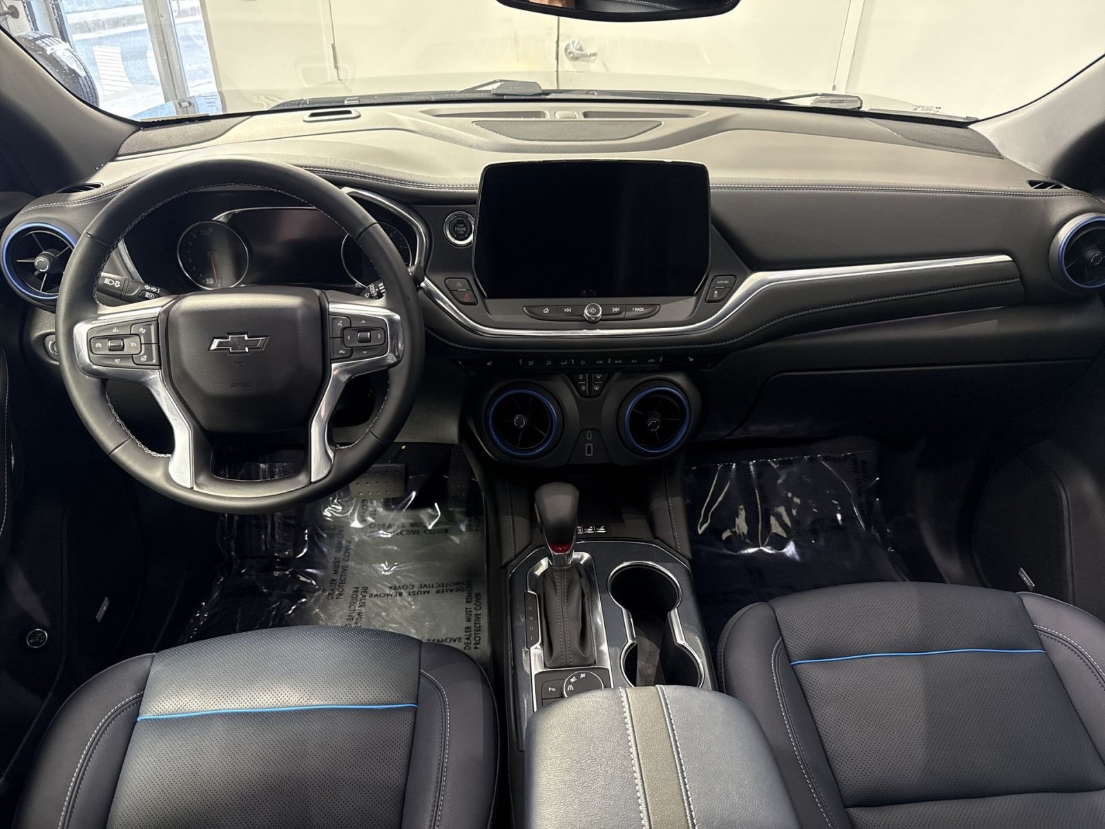 Used 2024 Chevrolet Blazer RS FWD image 29