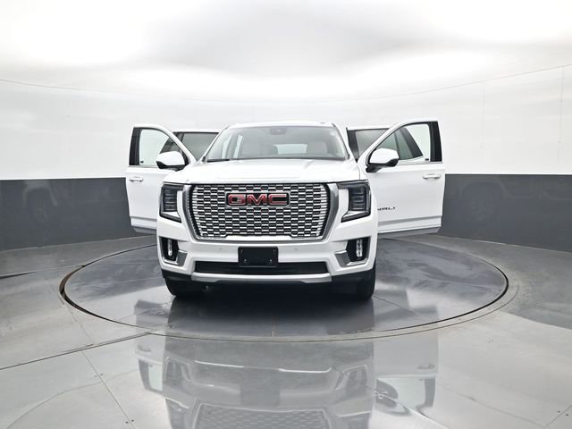 Used 2023 GMC Yukon Denali AWD/4WD image 32