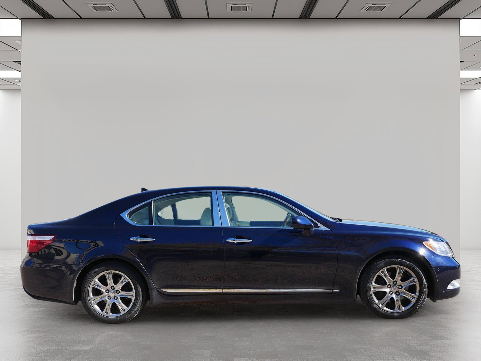Used 2008 Lexus LS 460 RWD image 6