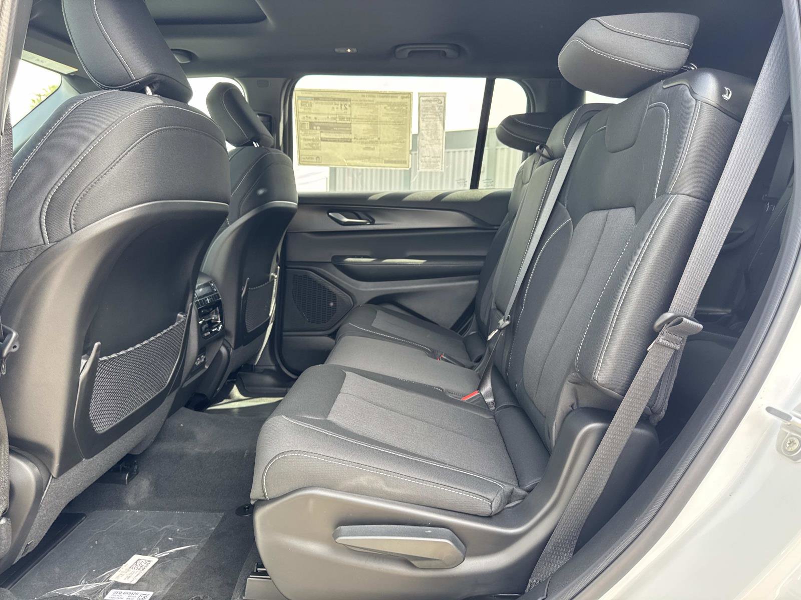 New 2026 Jeep Grand Cherokee L 2WD image 27