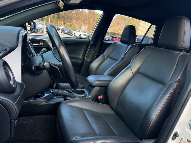 Used 2016 Toyota RAV4 SE image 12