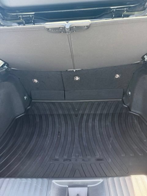 Certified 2023 Toyota Prius LE FWD image 10