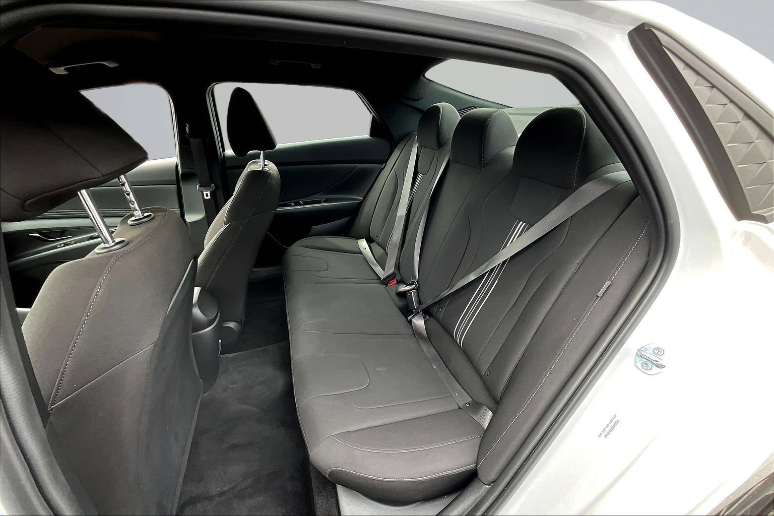 Used 2023 Hyundai Santa Fe SEL w/ Premium Package FWD image 23