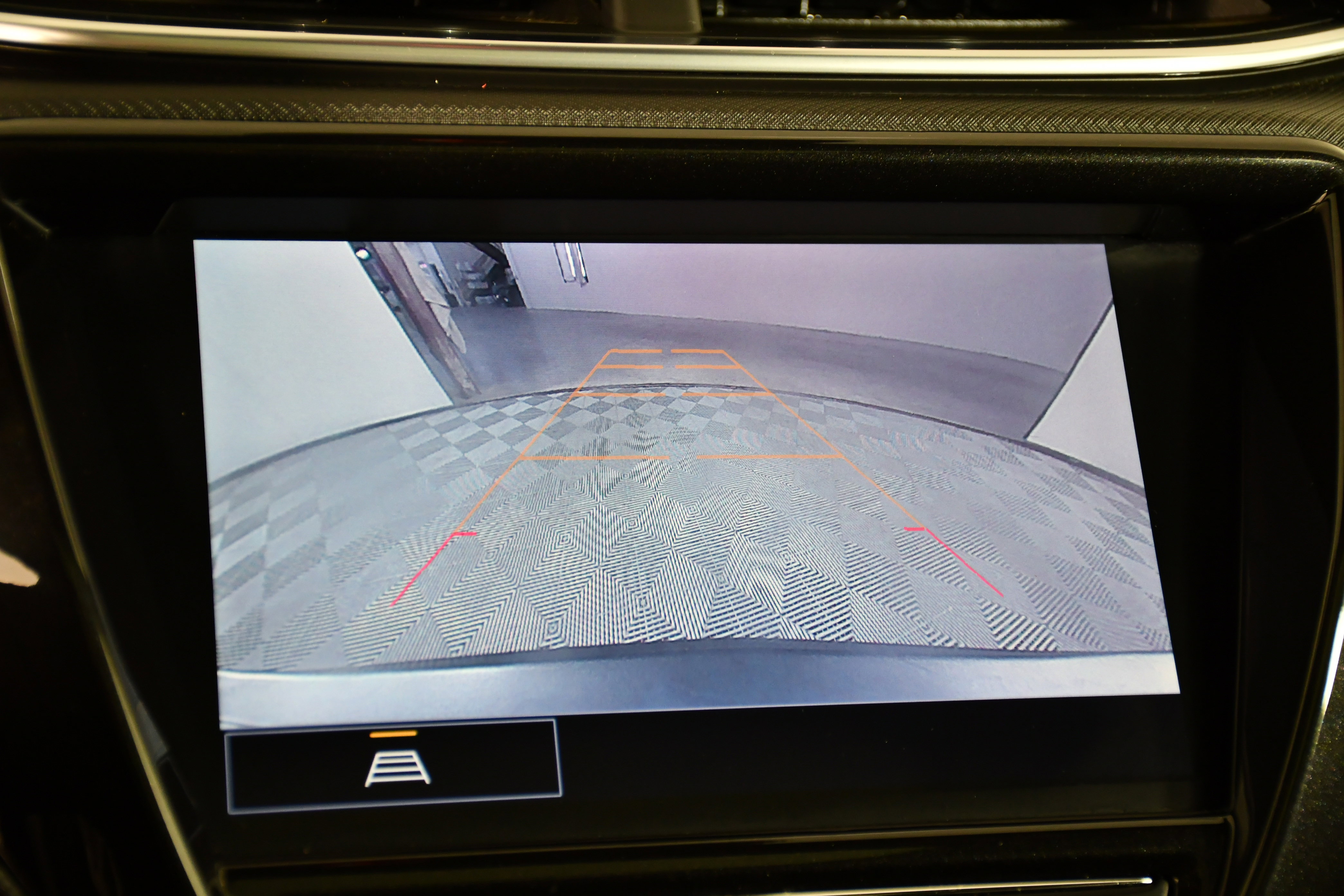 Used 2021 Chevrolet TrailBlazer RS w/ Sun and Liftgate Package image 28